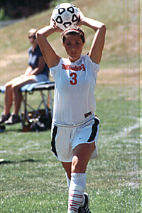rachel ridgeway makes a throw in